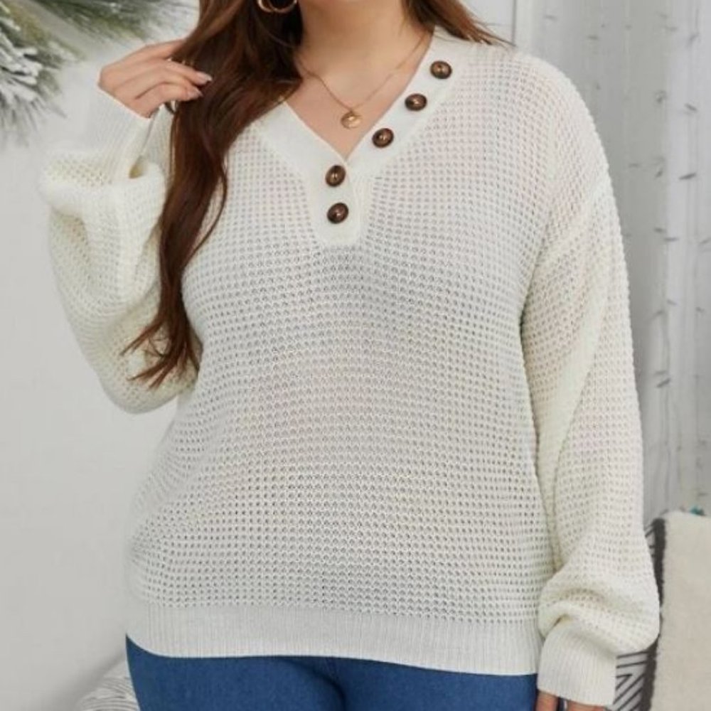 White  Buttoned V-neck Sweater 2XL